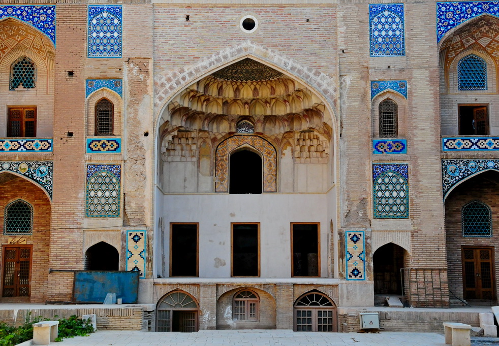 Ganjali Caravanserai & Mosque